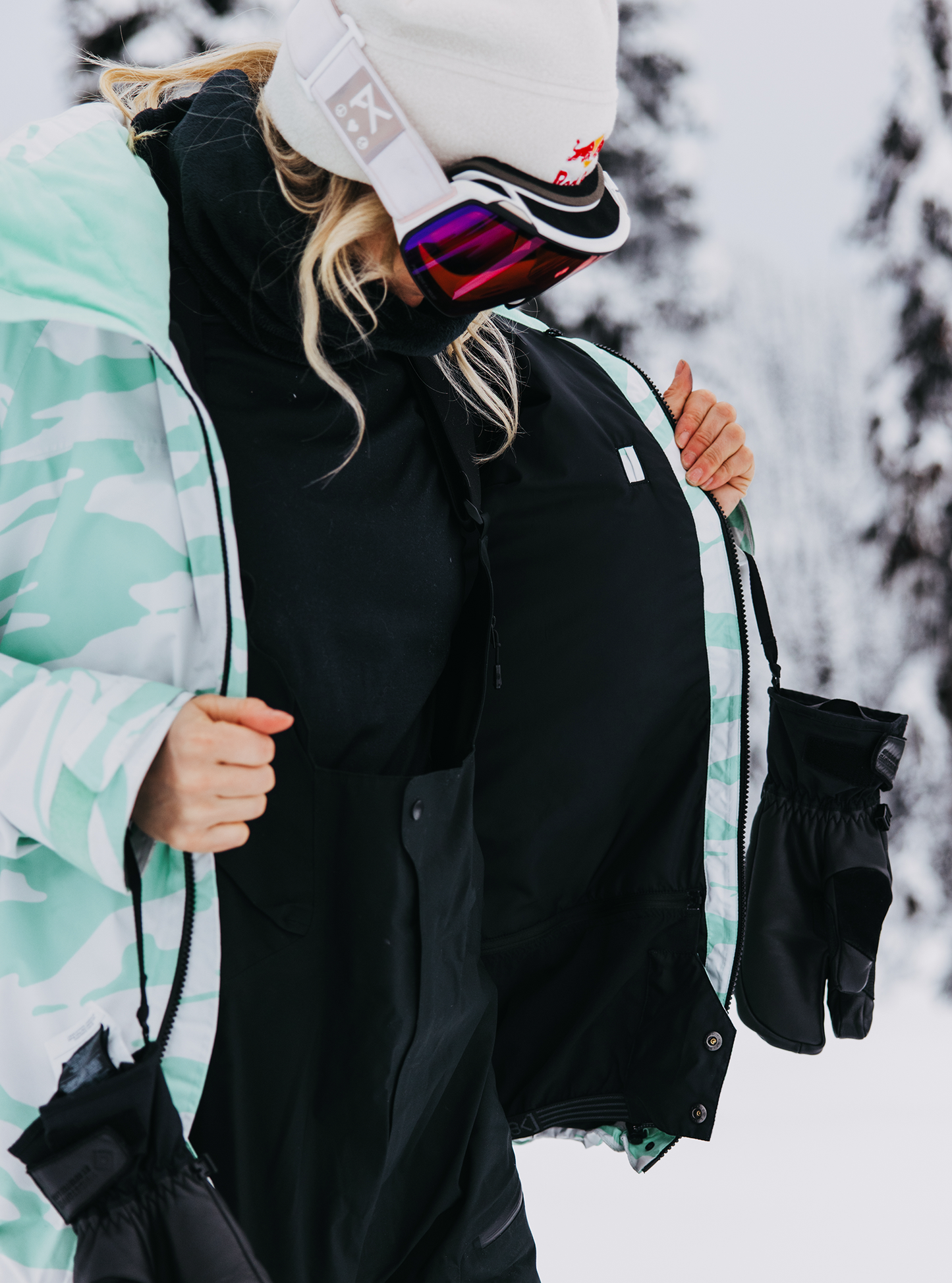 Women's [ak] Embark GORE‑TEX 2L Jacket